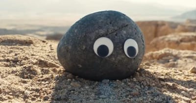 Everything Everywhere All At Once - 영화